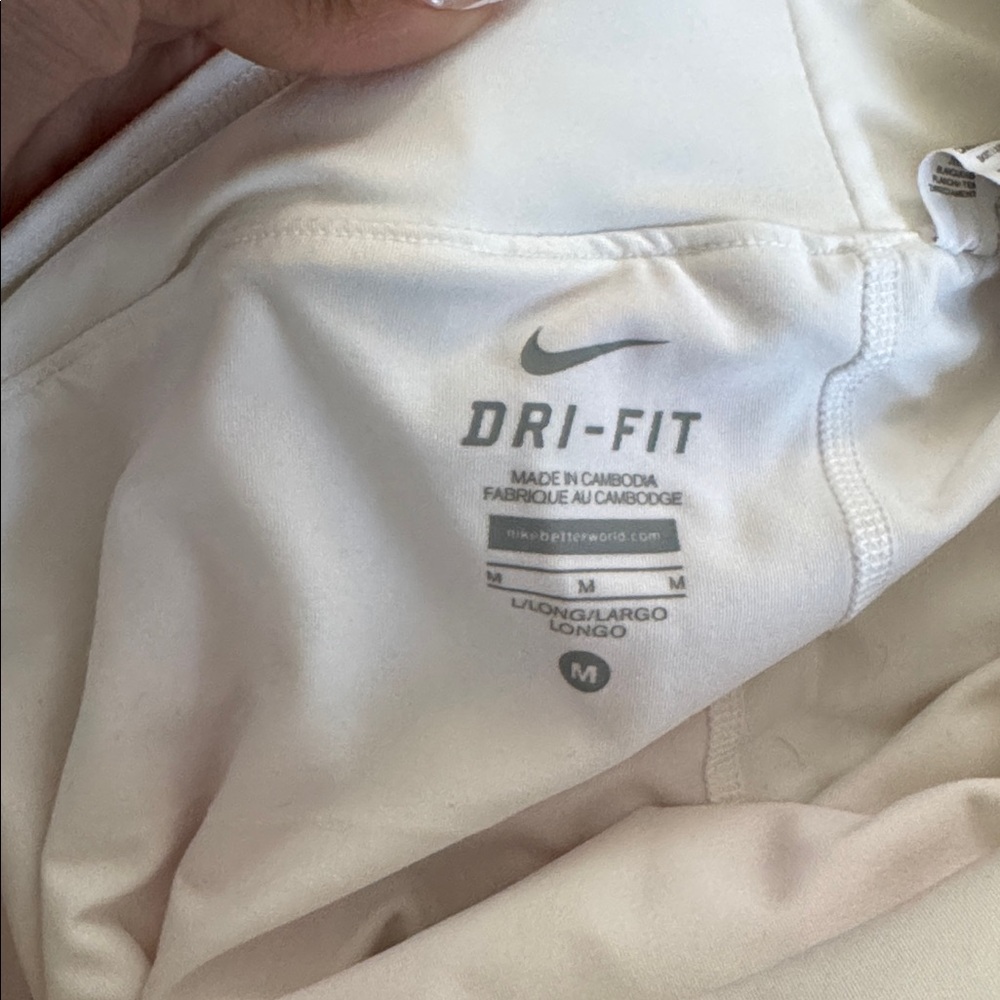 Nike Dri-FIT pleated skirt - Picture 4 of 4